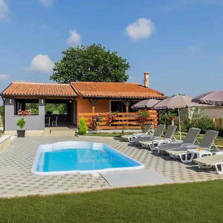 Tatil Evi Mit Privatpool Fuer 6 Personen Ca 90 Qm In Pula, Istrien Istrische Riviera